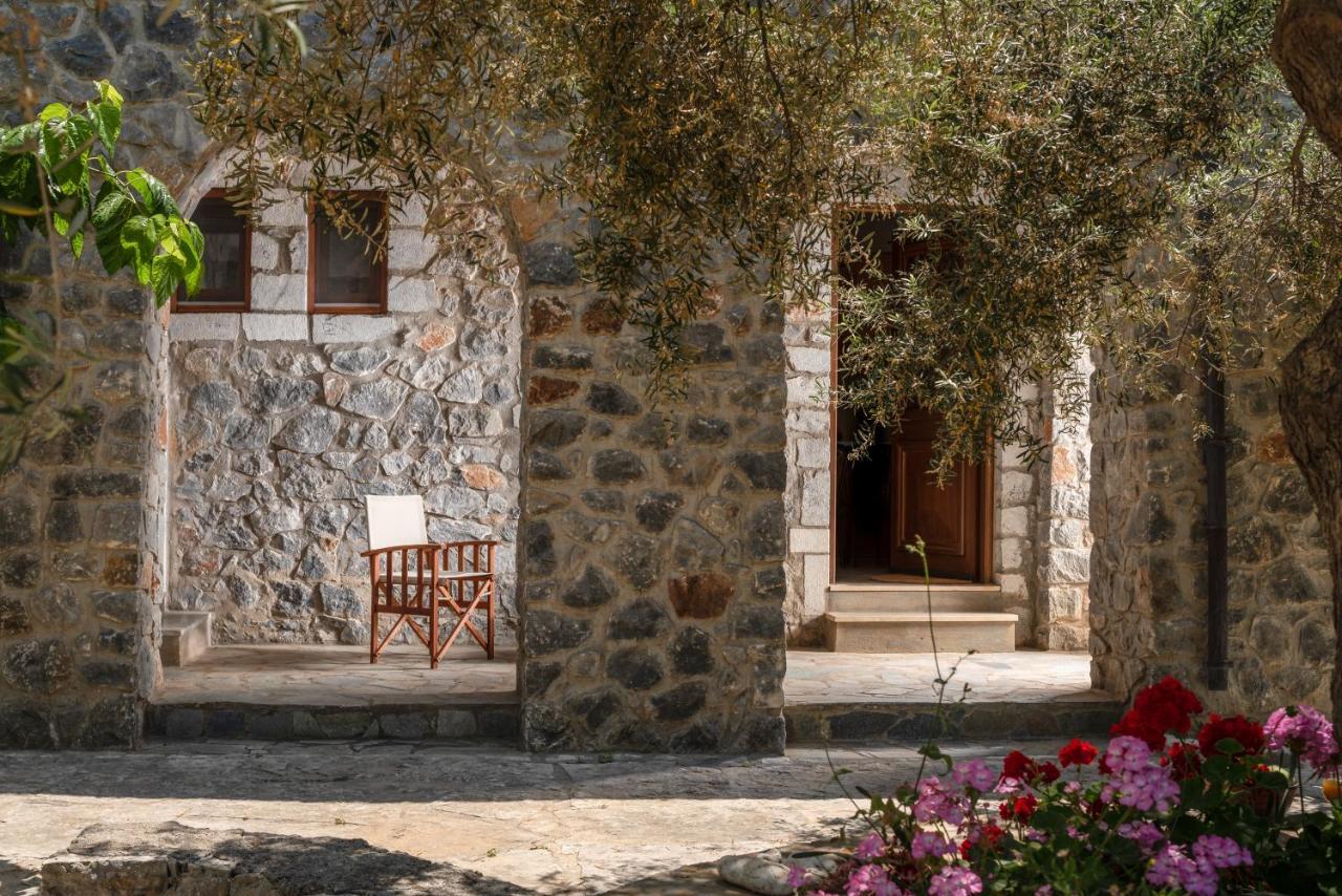Aura Traditional Apartment Prines  Exterior photo
