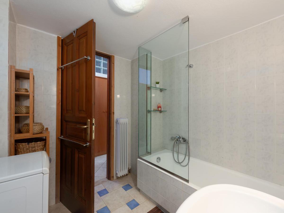 Aura Traditional Apartment Prines  Exterior photo