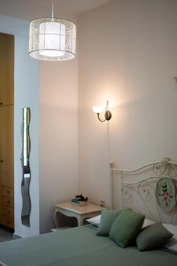 Aura Traditional Apartment Prines  Exterior photo