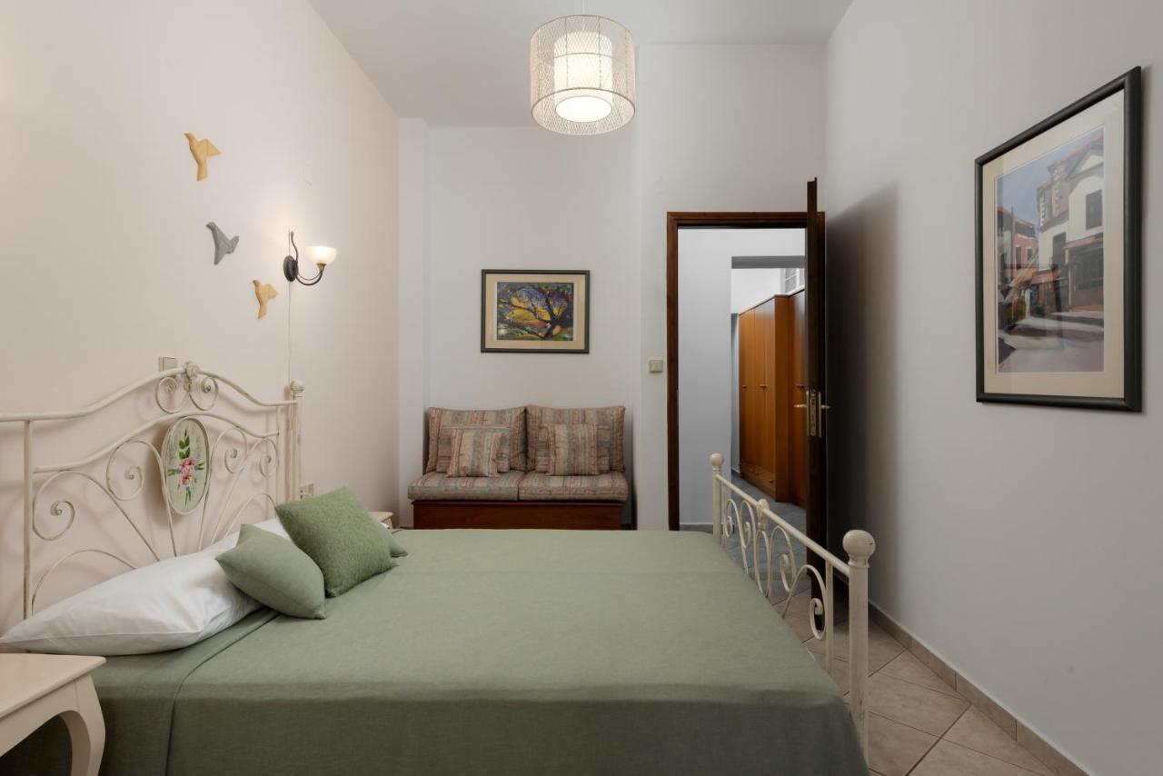 Aura Traditional Apartment Prines  Exterior photo