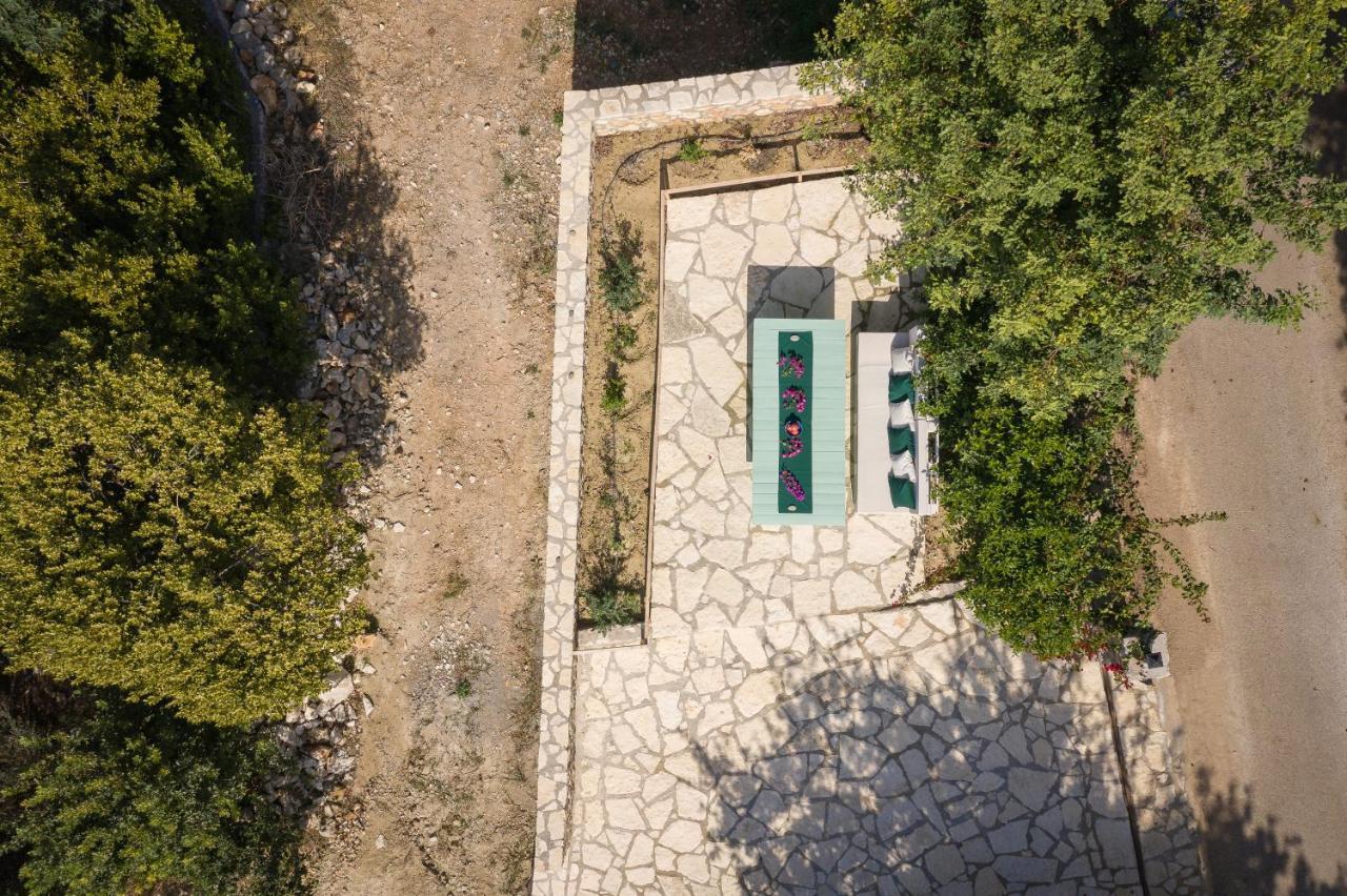Aura Traditional Apartment Prines  Exterior photo
